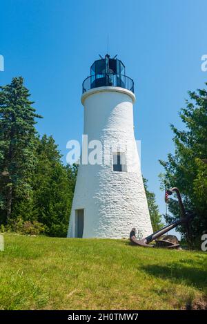 Old Presque Isle Lighthouse in einem öffentlichen Park gelegen Stockfoto