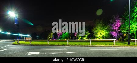 Burton Marina im Burton Under Needwood im Herbst 2021, Blick auf Bäume, die Lichter wechseln. Stockfoto