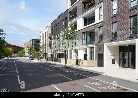 Chobham Manor, neue Wohngebäude im Olympic Park in Stratford, London England Vereinigtes Königreich Großbritannien Stockfoto