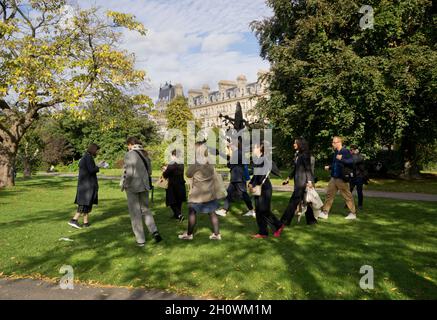 Skulpturenpark auf der Frieze und Frieze Masters International Art Fair im Regent's Park und Mayfair, London, England, Großbritannien Stockfoto