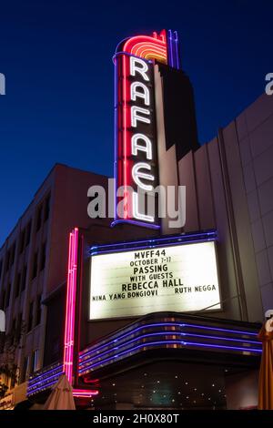 San Rafael, USA. Oktober 2021. Atmpsphere bei der Vorführung von „Passing“ während des Mill Valley Film Festivals 2021 im Smith Rafael Film Center am 14. Oktober 2021 in San Rafael, Kalifornien. Foto: Tracie/PictureHappyPhotos/imageSPACE Credit: Imagespace/Alamy Live News Stockfoto