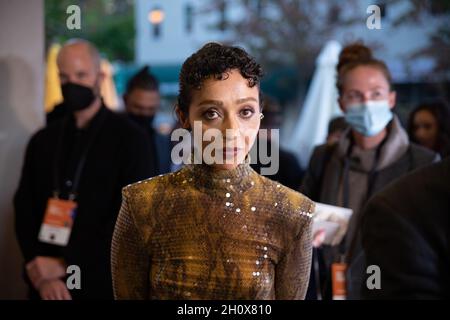 San Rafael, USA. Oktober 2021. Ruth Negga nimmt an der Vorführung von „Passing“ während des Mill Valley Film Festivals 2021 im Smith Rafael Film Center am 14. Oktober 2021 in San Rafael, Kalifornien, Teil. Foto: Tracie/PictureHappyPhotos/imageSPACE Credit: Imagespace/Alamy Live News Stockfoto