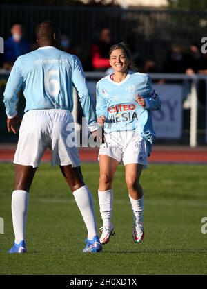 Poissy, Frankreich. Oktober 2021. Laure Boulleau von VCF während des freundschaftlichen Fußballspiels zwischen Varietes Club de France (VCF) und CHI PSG (hopital de Poissy) zugunsten der Fondation des Hopitaux unter dem Vorsitz von Brigitte Macron, der Ehefrau des französischen Präsidenten, am 14. Oktober 2021 im Stade Leo Lagrange in Poissy, Frankreich - Foto Jean Catuffe/DPPI Quelle: DPPI Media/Alamy Live News Stockfoto