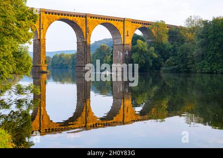 Deutschland, Nordrhein-Westfalen, Herdecke, Ruhrviadukt, Blick vom Harkortsee Stockfoto