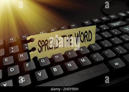 Konzeptuelle Bildunterschrift verbreitet das Wort. Internet-Konzept teilen die Informationen oder Nachrichten mit Social Media Programmer Erstellen neuer Software, Coder Typing Stockfoto