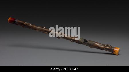 Opiumrohr, 1800. China, Qing-Dynastie (1644-1911). Holz und Elfenbein; insgesamt 56.8 cm (22 3/8 in.). Stockfoto