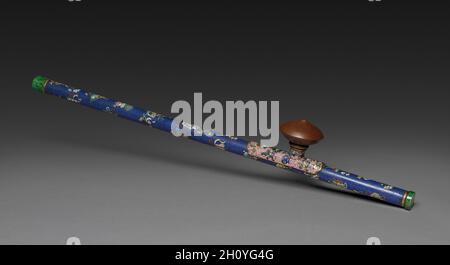 Opiumrohr, 1800. China, Qing-Dynastie (1644-1911). Cloisonné-Emaille; insgesamt 61 cm (24 in.). Stockfoto