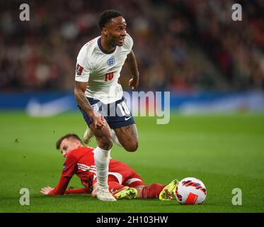 England – Ungarn – FIFA Fußball-Weltmeisterschaft 2022 – Wembley-Stadion der englische Raheem Sterling während der WM-Qualifikation in Wembley. Picture : Mark Pain Stockfoto