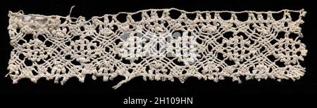 Nadelspitze (Punto Avorio oder Ivory Stitch), Spitze, 17. Jahrhundert. Italien, 17. Jahrhundert. Spitze, Nadelspitze; Durchschnitt: 3.5 x 15.3 cm (1 3/8 x 6 Zoll). Stockfoto