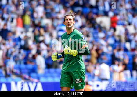 BARCELONA - SEP 12: Der Torwart Diego Lopez im Einsatz während des La Liga-Spiels zwischen RCD Espanyol und Atletico de Madrid CF im RCDE Stadium o Stockfoto