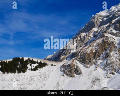 SAENTIS gesehen von der Schwaegalp, Appenzell, Schweiz, im Winter. Stockfoto