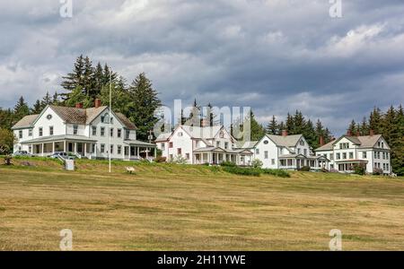 USA, Alaska, Haines, Fort William H. Seward National Historic Landmark, ehemalige Offiziersstraße, Ferienwohnungen Stockfoto