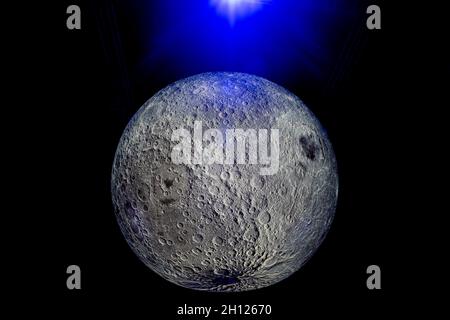 Tunbridge Wells, Kent, Großbritannien. 15. Oktober 2021. Die beeindruckende Mondlichtinstallation des britischen Künstlers Luke Jerram im Museum of the Moon ist auf dem Claverley Grounds, Tunbridge Wells,©Sarah Mott / Alamy Live News gelandet Stockfoto