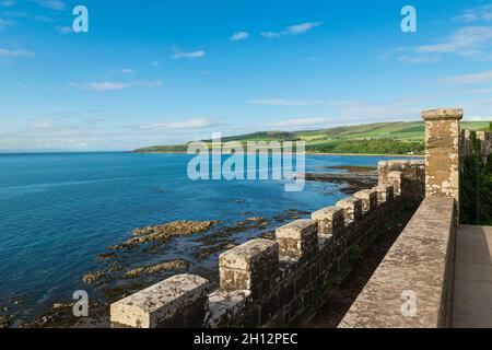 Seascape vom Culzean Castle aus gesehen, in der Nähe von Maybole, Carrick, in South Ayrshire, an der Westküste Schottlands. Stockfoto