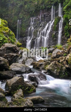 FRANKREICH. REUNION ISLAND. GRANDE-SCHLUCHT-WASSERFÄLLE, AM FLUSS LANGEVIN, IN DER NÄHE DES DORFES GRAND-GALET, IM WILDEN SÜDEN. Stockfoto