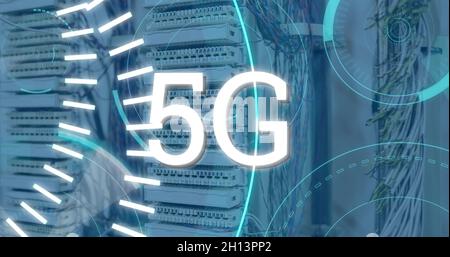 5G geschrieben in der Mitte eines futuristischen Kreisen 4k Stockfoto