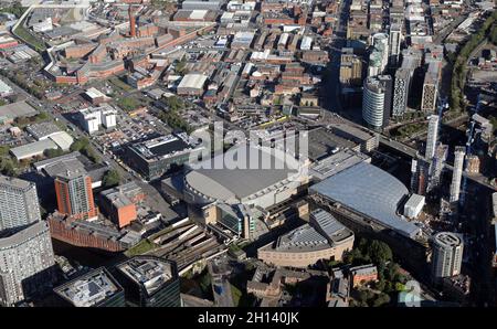 Luftaufnahme der Manchester AO Arena & Victoria Station, Hunts Bank, Manchester UK Stockfoto