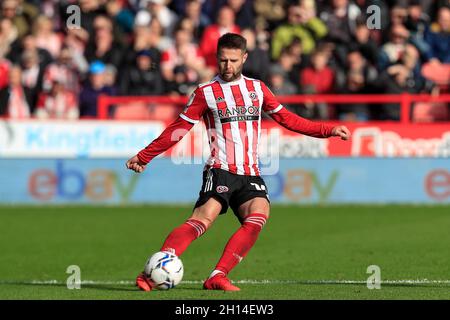 Sheffield, Großbritannien. Oktober 2021. Oliver Norwood #16 von Sheffield United während des Spiels in Sheffield, Großbritannien am 10/16/2021. (Foto von James Heaton/News Images/Sipa USA) Quelle: SIPA USA/Alamy Live News Stockfoto