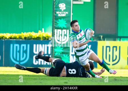 Treviso, Italien. Oktober 2021. Tomas Albornoz (Benetton Treviso) während Benetton Rugby vs. Ospreys, United Rugby Championship match in Treviso, Italien, Oktober 16 2021 Kredit: Unabhängige Fotoagentur/Alamy Live Nachrichten Stockfoto