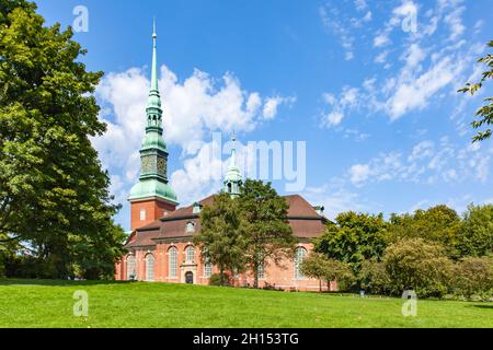 Die Dreifaltigkeitskirche oder St. Georg Kirche in Hamburg, Deutschland. Landschaft Stockfoto