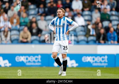 Huddersfield, Großbritannien. Oktober 2021. Danny ward #25 of Huddersfield Town in Huddersfield, Vereinigtes Königreich am 10/16/2021. (Foto von Ben Early/News Images/Sipa USA) Quelle: SIPA USA/Alamy Live News Stockfoto