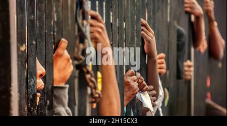 Afrikanische Menschen bei einem Protest, der um ihre Rechte bittet Stockfoto