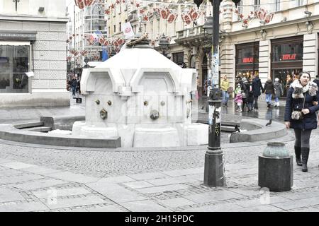 Delijska Trinkbrunnen befindet sich in der Knez Mihailova Straße, Belgrad, Serbien Stockfoto