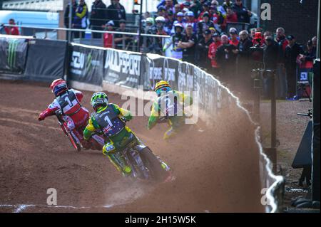 MANCHESTER, GROSSBRITANNIEN. 16. OKTOBER während des Monster Energy FIM Speedway of Nations im National Speedway Stadium, Manchester, am Samstag, 16. Oktober 2021. (Kredit: Ian Charles | MI News) Stockfoto