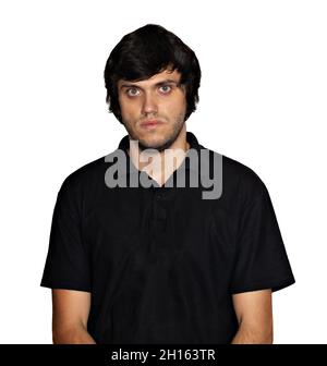 Junger kaukasischer Mann mit einem schwarzen T-Shirt auf Weiß isoliert Stockfoto
