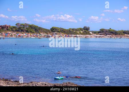Die schönsten Strände Italiens: Punta Prosciutto in Apulien. Die Küste ist ein Paradies im Herzen des Salento. Stockfoto