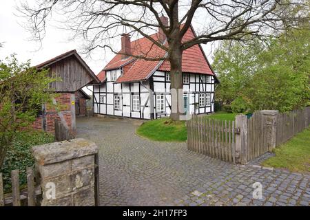 Exemplarisch renovierter antiker Bauernhof in Stadthagen Stockfoto