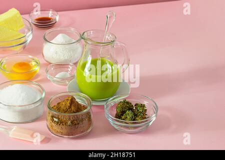 Zutaten Einschließlich Cannabis Infused Butter Zum Backen Von Marihuana Schokolade Brownies Auf Minimalistischen Rosa Hintergrund Stockfoto