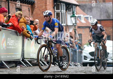 Deceuninck - QUICK - STEP's Mark Cavendish in Aktion während des Men's Road Race während des British Cycling National Championships Road Race durch Lincoln. Bilddatum: Sonntag, 17. Oktober 2021. Stockfoto