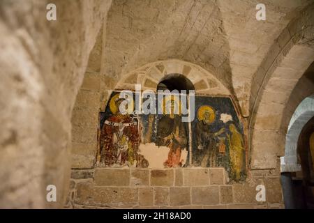 Fresken in der Krypta von San Cataldo in der Kathedrale von San Cataldo in Taranto. Apulien, Italien. Stockfoto