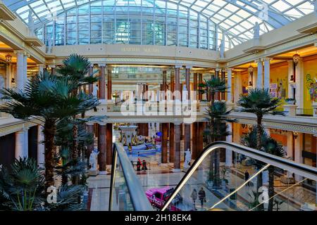 Manchester UK Oktober 2021 im Trafford Centre Barton Square Manchester Shopping Centre Stockfoto