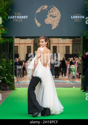 Emma Watson kommt zur ersten Verleihung des Earthshot Preises im Alexandra Palace in London. Bilddatum: Sonntag, 17. Oktober 2021. Stockfoto