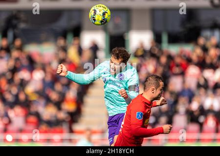 Farum, Dänemark. Oktober 2021. Erik Sviatchenko (28) vom FC Midtjylland beim 3F Superliga-Spiel zwischen dem FC Nordsjaelland und dem FC Midtjylland in Right to Dream Park in Farum, Dänemark. (Foto: Gonzales Photo/Alamy Live News Stockfoto