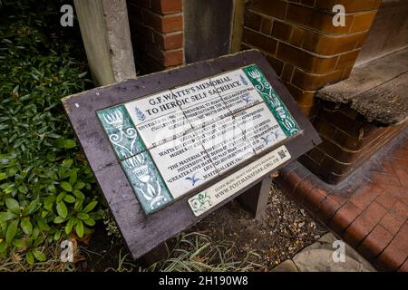 Das Watts Memorial to Heroic Self Sacrifice im Postman's Park in London EC1 Stockfoto