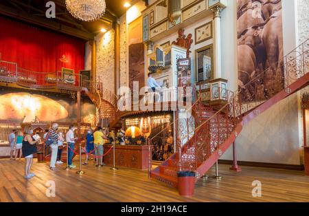 Gebäude der Casa Portuguesa do Pastel de Bacalhau, Kabeljaufaus, Gaia, Porto, Portugal. Stockfoto