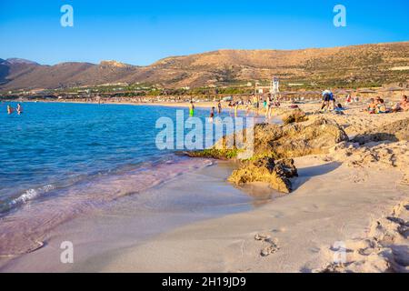 Berühmte Sandstrand von Falasarna im Norden westlich von Chania, Kreta, Griechenland. Stockfoto