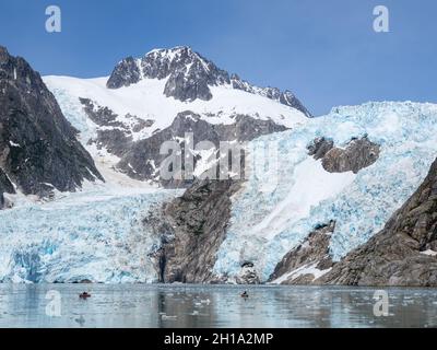 Northwestern Glacier im Northwestern Fjord, Kenai Fjords National Park, in der Nähe von Seward, Alaska. Stockfoto