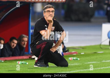 Neapel, Italien. Oktober 2021. Ivan Juric während der Serie A Spiel zwischen SSC Napoli und Turin Football Club im Stadio Diego Armando Maradona. (Foto von Agostino Gemito/Pacific Press) Quelle: Pacific Press Media Production Corp./Alamy Live News Stockfoto