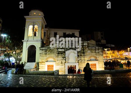 Die Kirche der Himmelfahrt der Jungfrau Maria - Panagia Pantanassa auf dem Monastiraki-Platz in Athen, Griechenland. Stockfoto