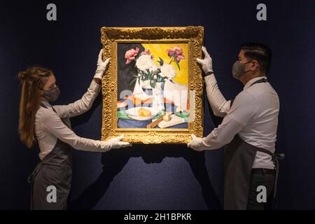 London, Großbritannien. Oktober 2021. Moderne britische und irische Kunst, Abendverkauf Samuel John Peploe, Flowers and Fruit Est £500,000-7000 Credit: Paul Quezada-Neiman/Alamy Live News Stockfoto