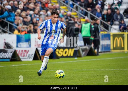 Odense, Dänemark. Oktober 2021. Nichola Mickelson (2) von ob beim 3F Superliga-Spiel zwischen Odense Boldklub und dem FC Randers im Nature Energy Park in Odense. (Foto: Gonzales Photo/Alamy Live News Stockfoto