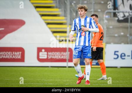 Odense, Dänemark. Oktober 2021. Jakob Breum (40) von ob beim 3F Superliga-Spiel zwischen Odense Boldklub und dem FC Randers im Nature Energy Park in Odense. (Foto: Gonzales Photo/Alamy Live News Stockfoto