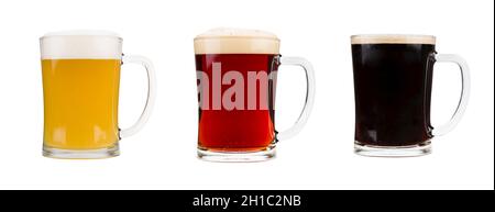 Becher gefüllt mit rotem, dunklem und blondem Bier Stockfoto