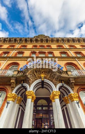 Der Eingang zum Grand Hotel in Scarborough, North Yorkshire, England Stockfoto