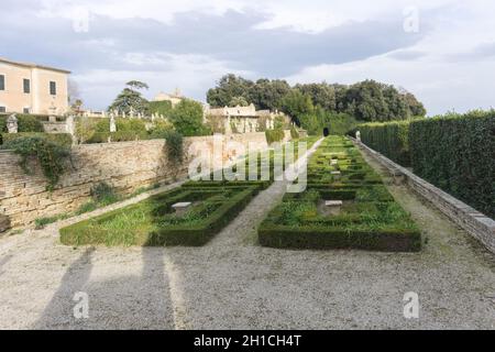 Villa Buonaccorsi sechzehnten Jahrhundert, Park, Garten mit Statuen, Potenza Picena, Marken, Italien, Europa Stockfoto