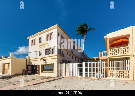 Philipsburg, St. Maarten - 17. Dezember 2018: Sea View Beach Hotel in der karibischen Insel Sint Maarten - Saint Martin, Niederländische Antillen. Stockfoto